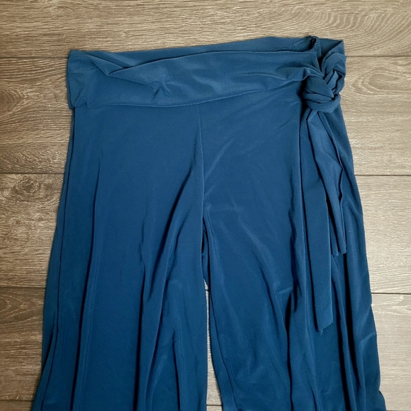 Dark Teal Capri Pants - Picture 2 of 5
